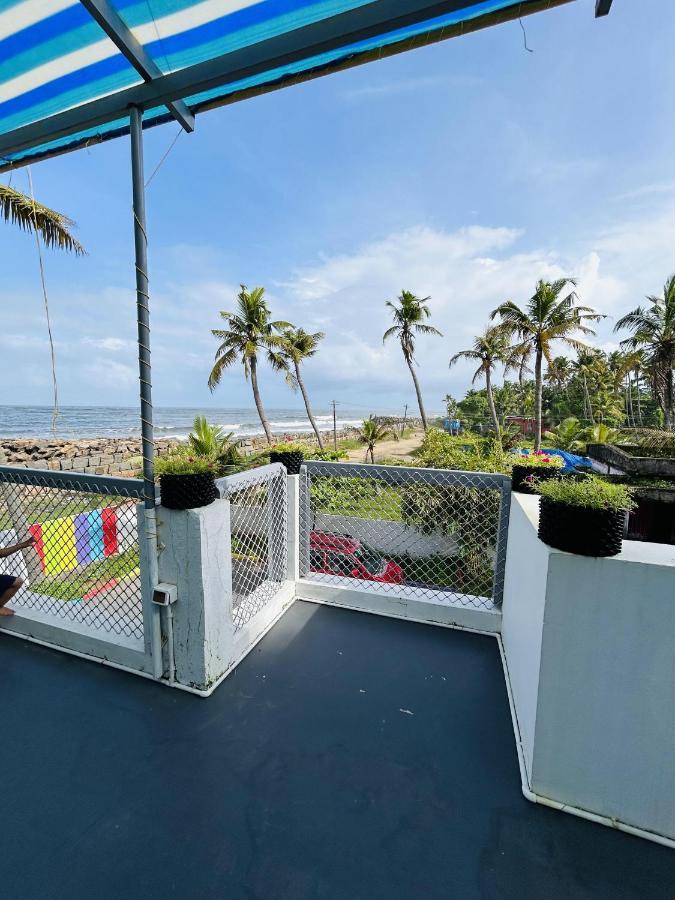 Chameleon Beach Resort, Cherai Kochi Esterno foto